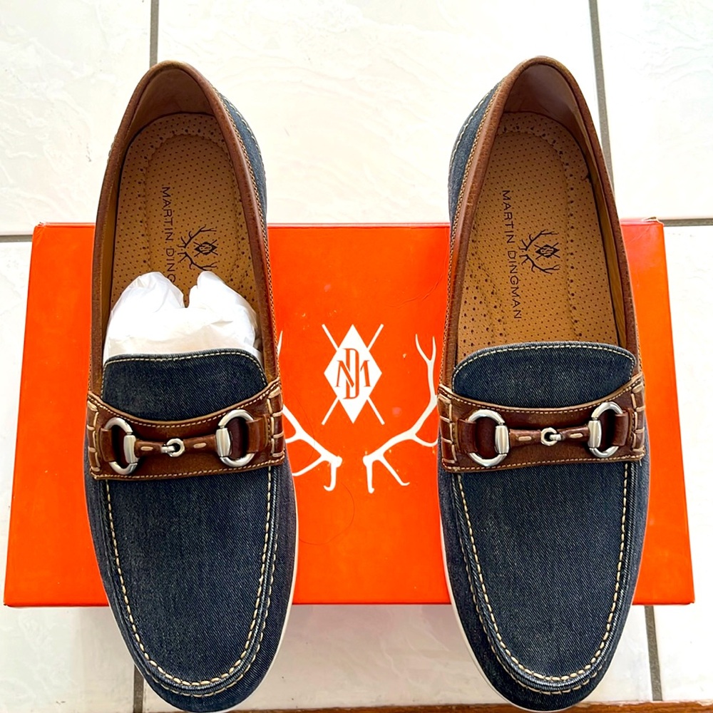 NWT never worn Indigo/Denim Martin Dingman Seaside horse bit canvas Loafer sz 11